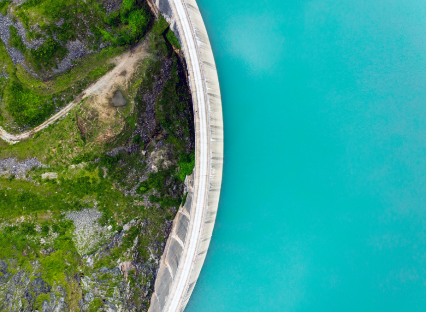 Una presa, dos embalses y miles de millones de litros de agua: cómo Granada quiere convertirse en la gran batería del sur de España